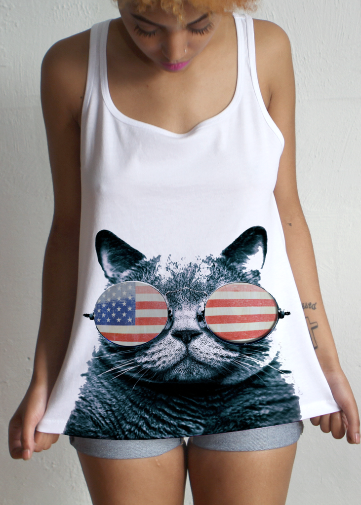 USA CAT WITH GLASSES TANK